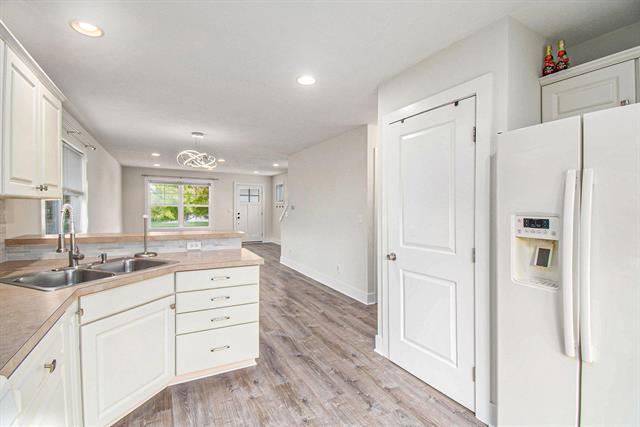 Builiding view seven for 3626 Blazing Star, Grand Rapids, MI. 49512