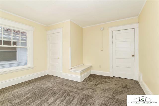 Builiding view seventeen for 1314 Sigsbee, Grand Rapids, MI. 49506