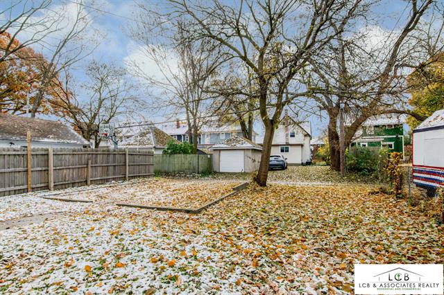 Builiding view thirty four for 1314 Sigsbee, Grand Rapids, MI. 49506