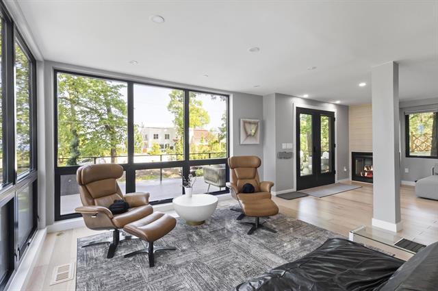 Builiding view six for 11160 Marquette, New Buffalo, MI. 49117