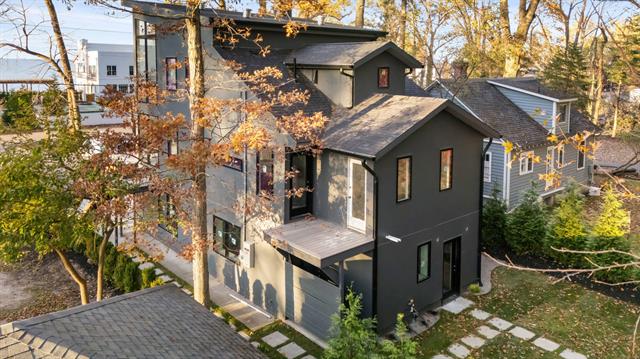 Builiding view three for 11160 Marquette, New Buffalo, MI. 49117