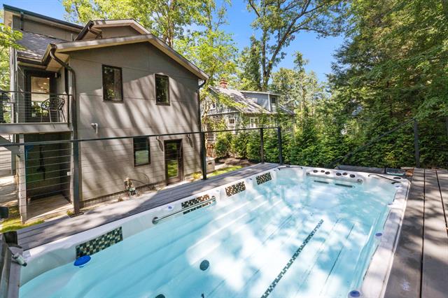 Builiding view twenty eight for 11160 Marquette, New Buffalo, MI. 49117