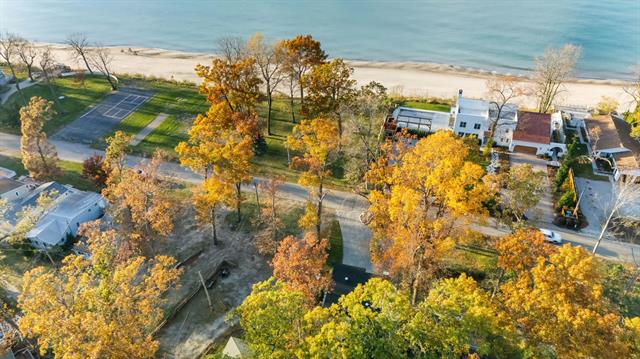 Builiding view two for 11160 Marquette, New Buffalo, MI. 49117