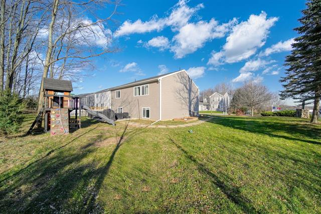 Builiding view thirty four for 130 Lighthouse, Brooklyn, MI. 49230