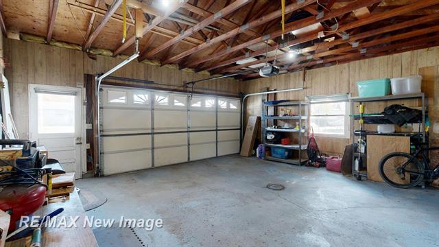 Builiding view thirty five for 665 Briarwood, Vassar, MI. 48768