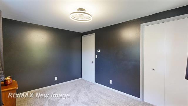 Builiding view twenty eight for 665 Briarwood, Vassar, MI. 48768