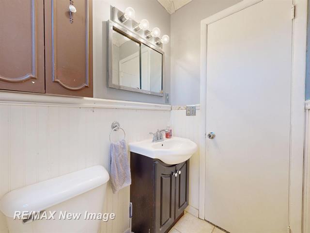 Builiding view twenty six for 665 Briarwood, Vassar, MI. 48768