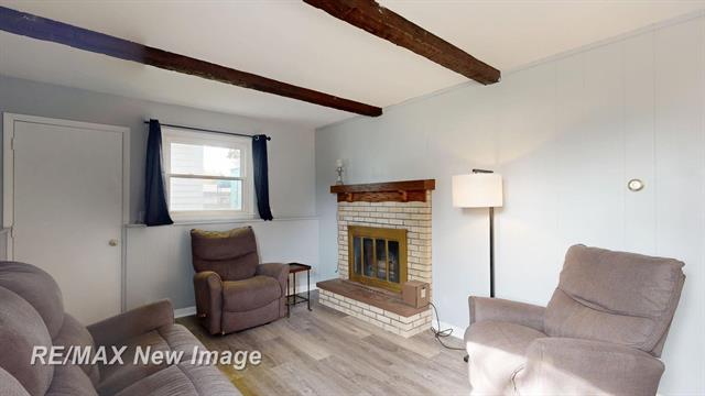 Builiding view twenty for 665 Briarwood, Vassar, MI. 48768