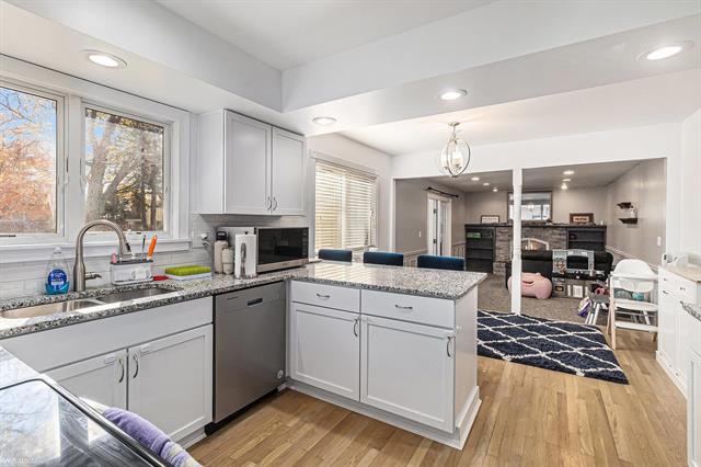 Builiding view ten for 4500 Perry, Grand Blanc, MI. 48439