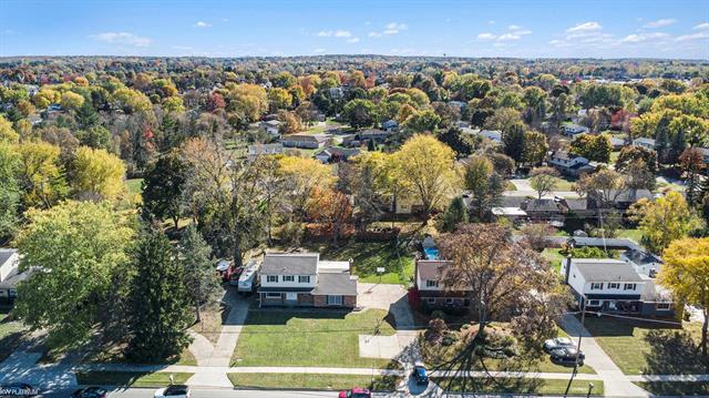 Builiding view thirty for 4500 Perry, Grand Blanc, MI. 48439