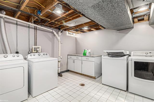 Builiding view twenty five for 4500 Perry, Grand Blanc, MI. 48439