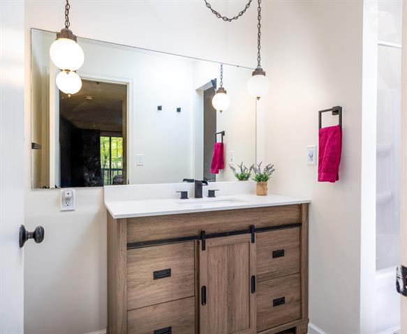 Builiding view nine for 1686 Herrity, Ionia, MI. 48846