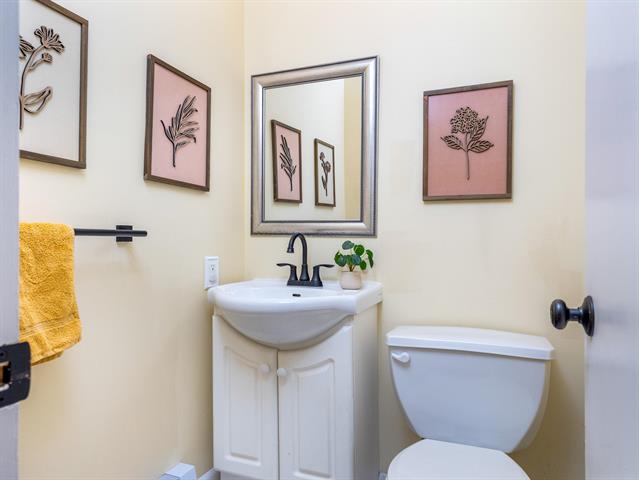 Builiding view twenty three for 1686 Herrity, Ionia, MI. 48846