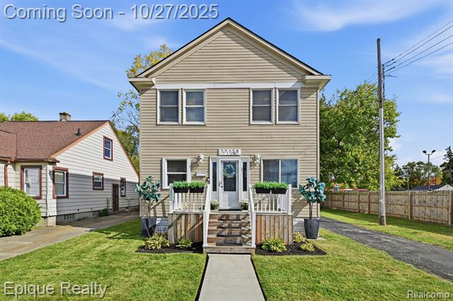 front view picture of 17128 Salem Street, Detroit, MI. 48219