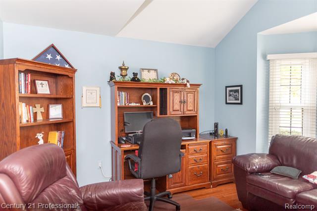 Builiding view seventeen for 57136 Megan, Washington, MI. 48094