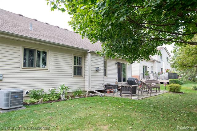 Builiding view six for 57136 Megan, Washington, MI. 48094