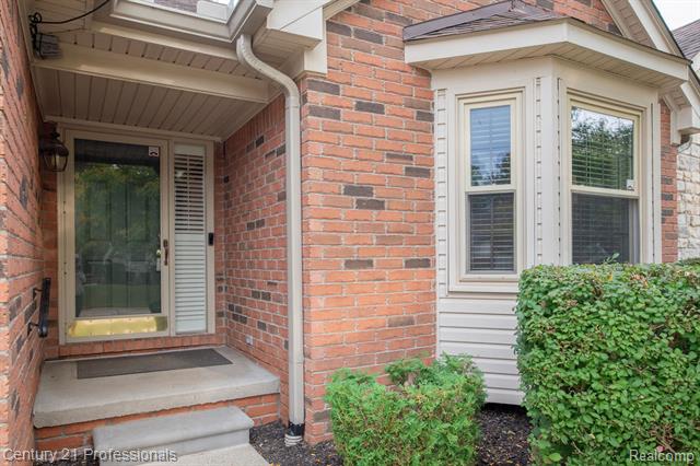 Builiding view three for 57136 Megan, Washington, MI. 48094