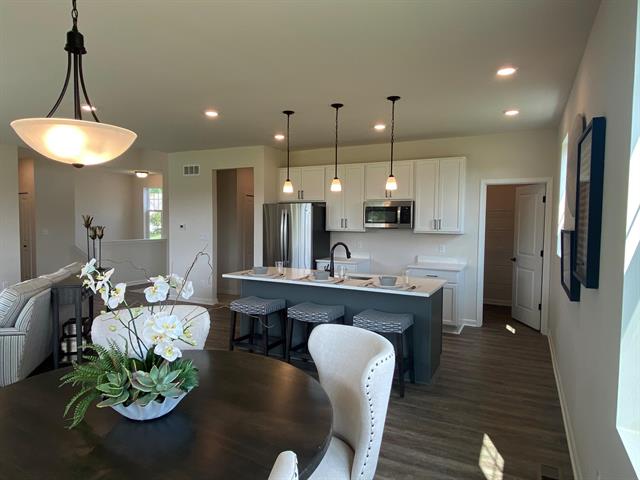 Builiding view six for 5696 Trail Side, Whitmore Lake, MI. 48189