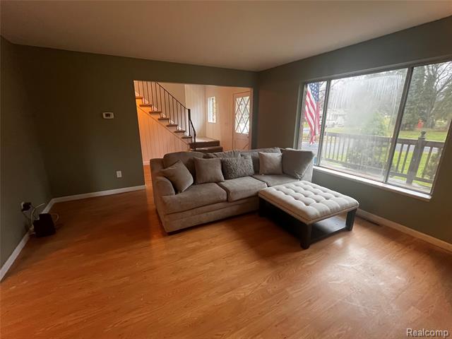 Builiding view five for 11048 Silver, Whitmore Lake, MI. 48189