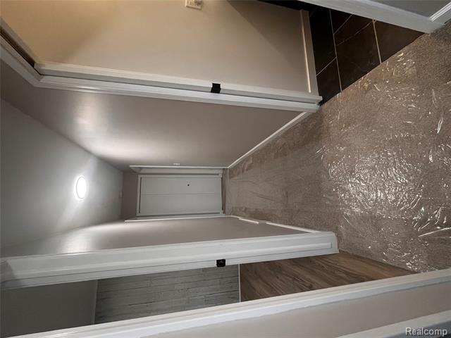 Builiding view nineteen for 11048 Silver, Whitmore Lake, MI. 48189