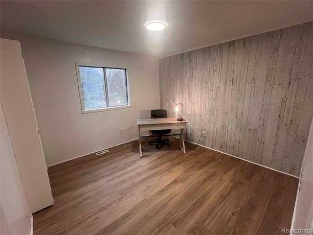 Builiding view ten for 11048 Silver, Whitmore Lake, MI. 48189