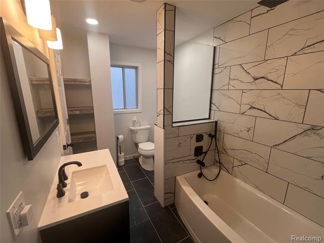 Builiding view twenty three for 11048 Silver, Whitmore Lake, MI. 48189