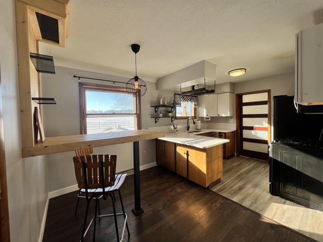 Builiding view seven for 1755 Carleton, Adrian, MI. 49221