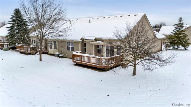 Builiding view forty seven for 671 Woodhaven, Walled Lake, MI. 48390