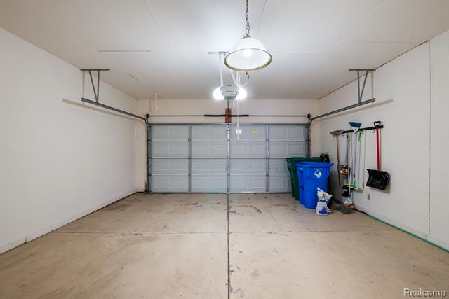 Builiding view thirty four for 671 Woodhaven, Walled Lake, MI. 48390