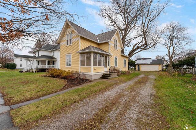 Builiding view one for 224 Cherry, Blissfield, MI. 49228