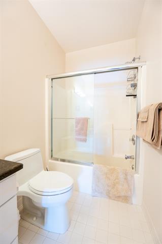 Builiding view eighteen for 2222 Stonebridge, Ann Arbor, MI. 48108