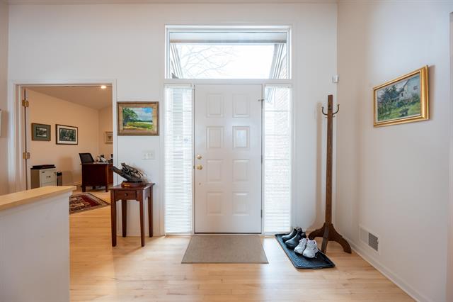 Builiding view fifteen for 2222 Stonebridge, Ann Arbor, MI. 48108