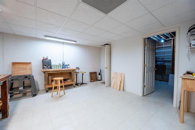 Builiding view forty six for 2222 Stonebridge, Ann Arbor, MI. 48108