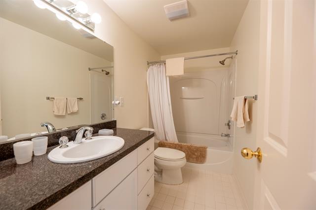 Builiding view forty three for 2222 Stonebridge, Ann Arbor, MI. 48108