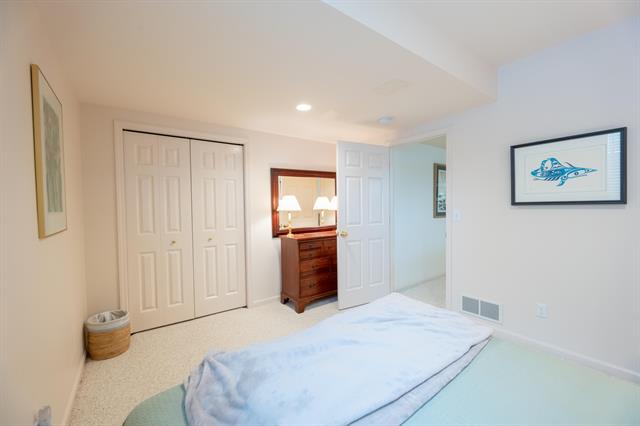 Builiding view thirty eight for 2222 Stonebridge, Ann Arbor, MI. 48108