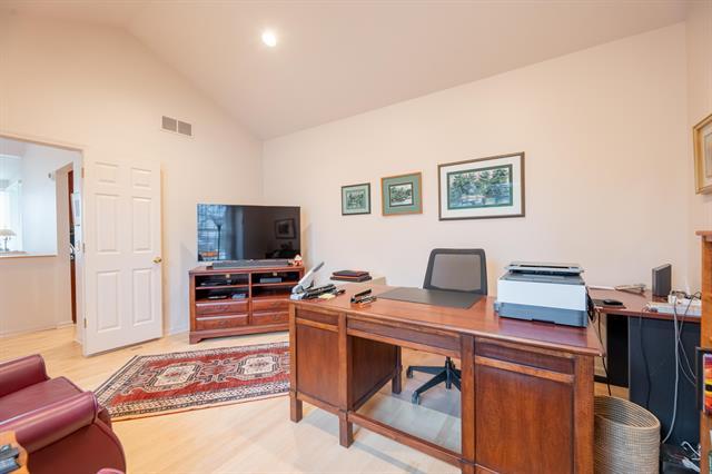 Builiding view twenty nine for 2222 Stonebridge, Ann Arbor, MI. 48108