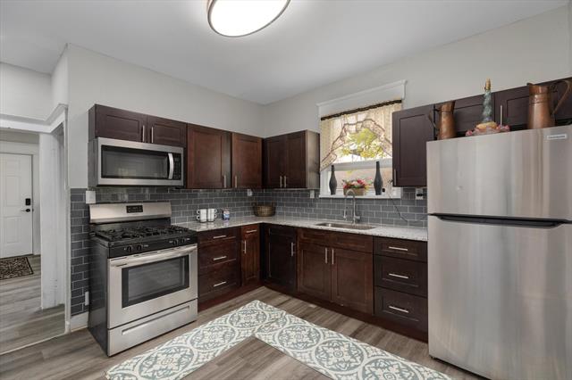 Builiding view four for 5999 Fischer, Detroit, MI. 48213