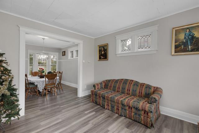 Builiding view nine for 5999 Fischer, Detroit, MI. 48213