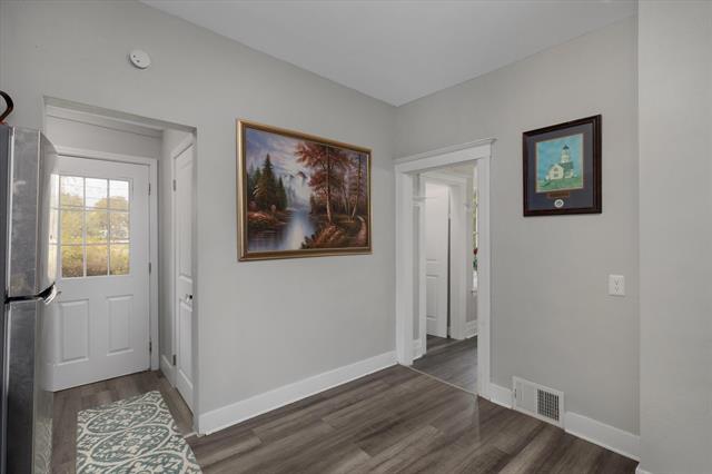 Builiding view one for 5999 Fischer, Detroit, MI. 48213