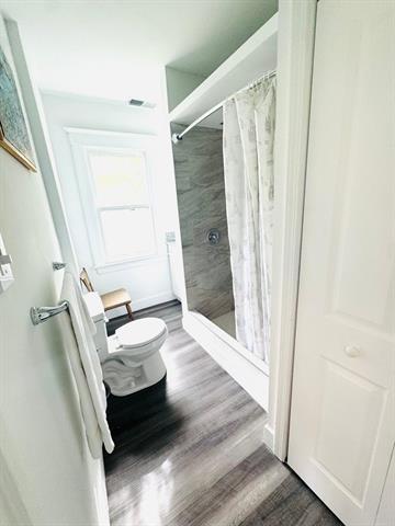 Builiding view seventeen for 5999 Fischer, Detroit, MI. 48213