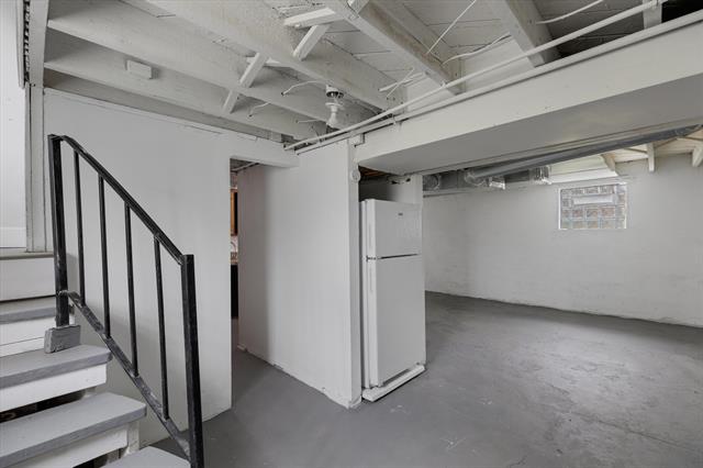 Builiding view twenty for 5999 Fischer, Detroit, MI. 48213