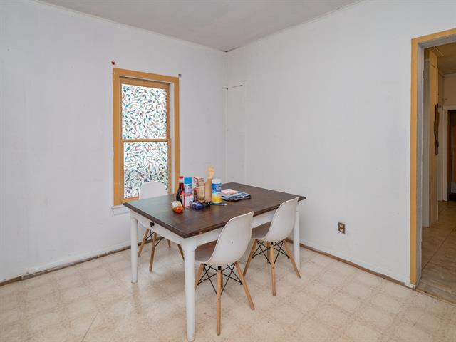 Builiding view thirty one for 935 Osborne, Kalamazoo, MI. 49001