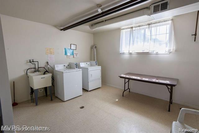 Builiding view fifteen for 8251 Denwood # 2, Sterling Heights, MI. 48312