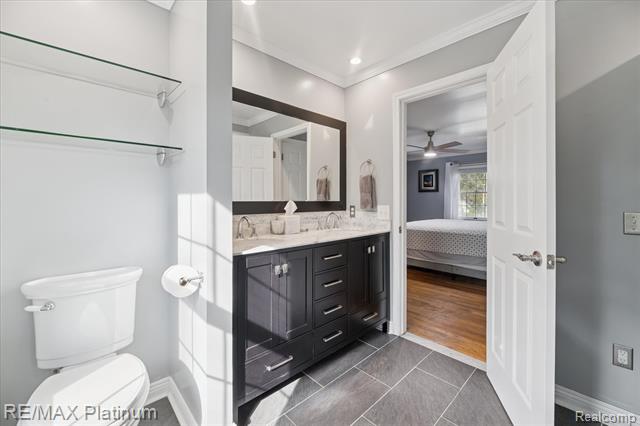 Builiding view thirty four for 1283 Woodnoll, Flint, MI. 48507