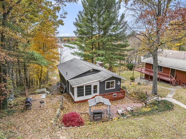 Builiding view four for 5801 Maple, Twin Lake, MI. 49457