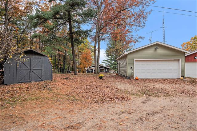 Builiding view twenty two for 5801 Maple, Twin Lake, MI. 49457