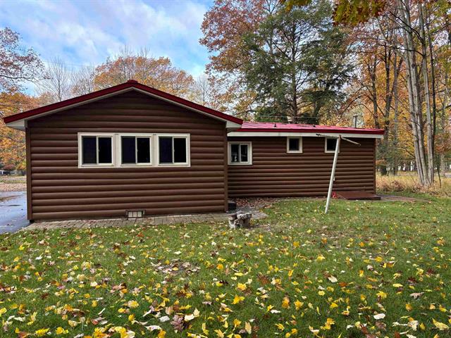 Builiding view twenty six for 1260 Schill, East Tawas, MI. 48730