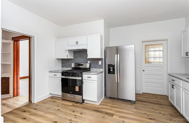 Builiding view four for 1000 Florence, Bay City, MI. 48706