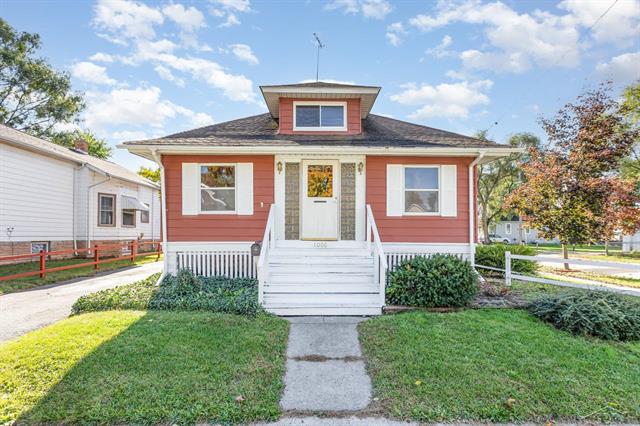 Builiding view fourteen for 1000 Florence, Bay City, MI. 48706