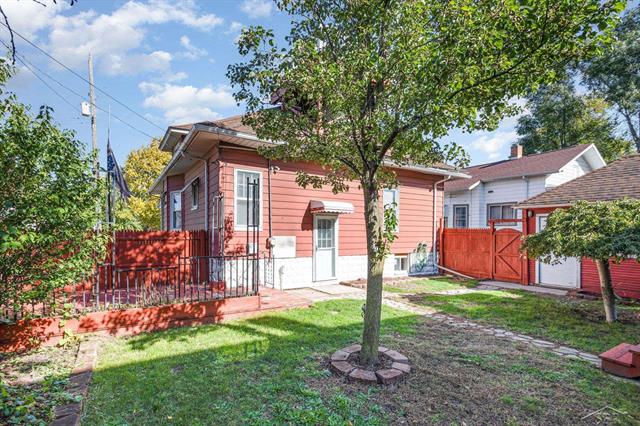 Builiding view one for 1000 Florence, Bay City, MI. 48706